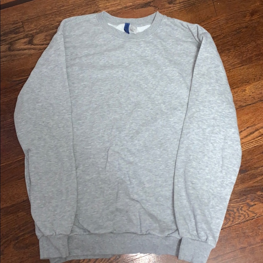 Light grey plain crew neck